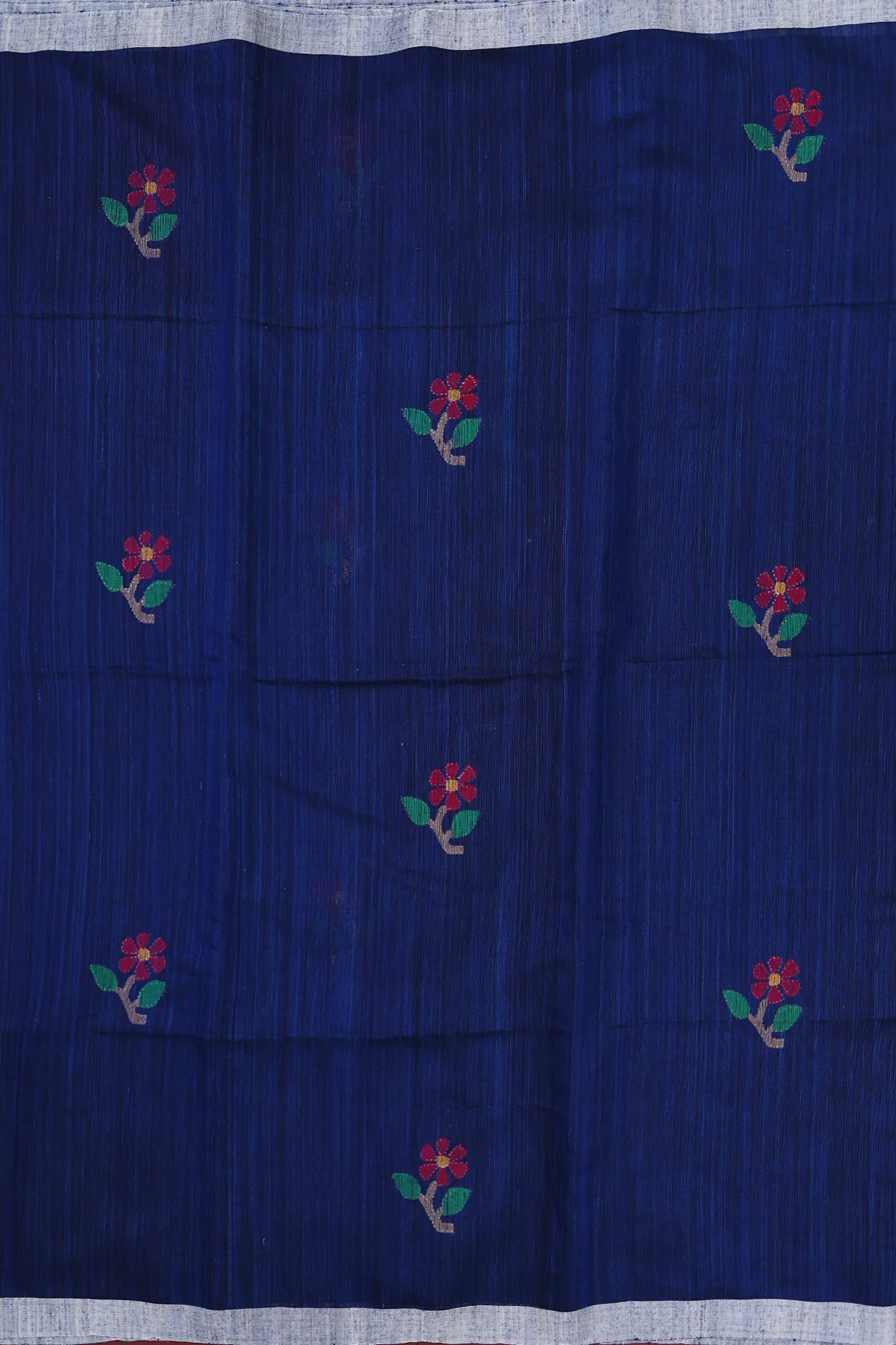 Jute Saree In Oxford Blue With Floral Motifs - Image 3