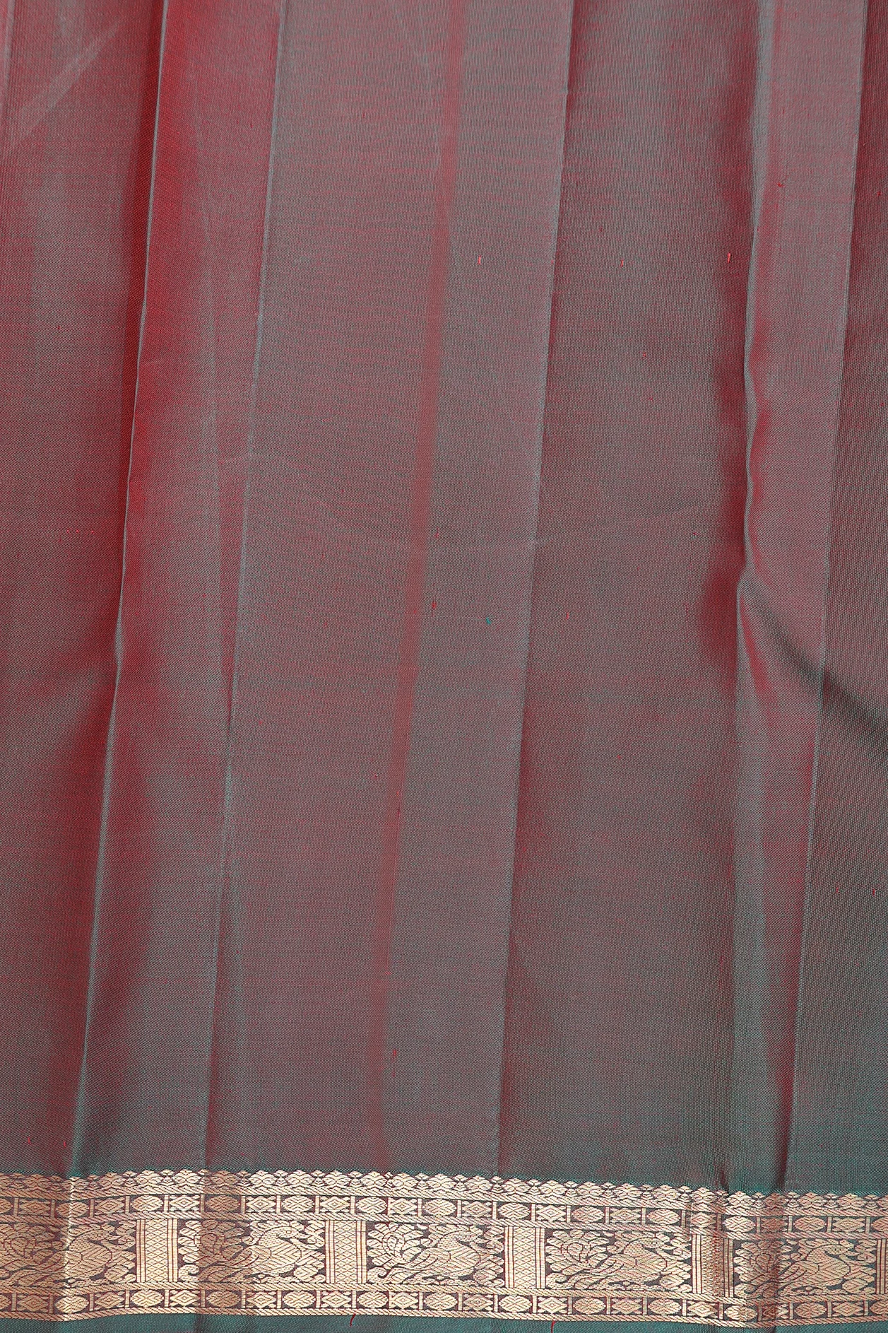 Kanchipuram Silk Saree In Crimson Red With Brocade Design - Image 5