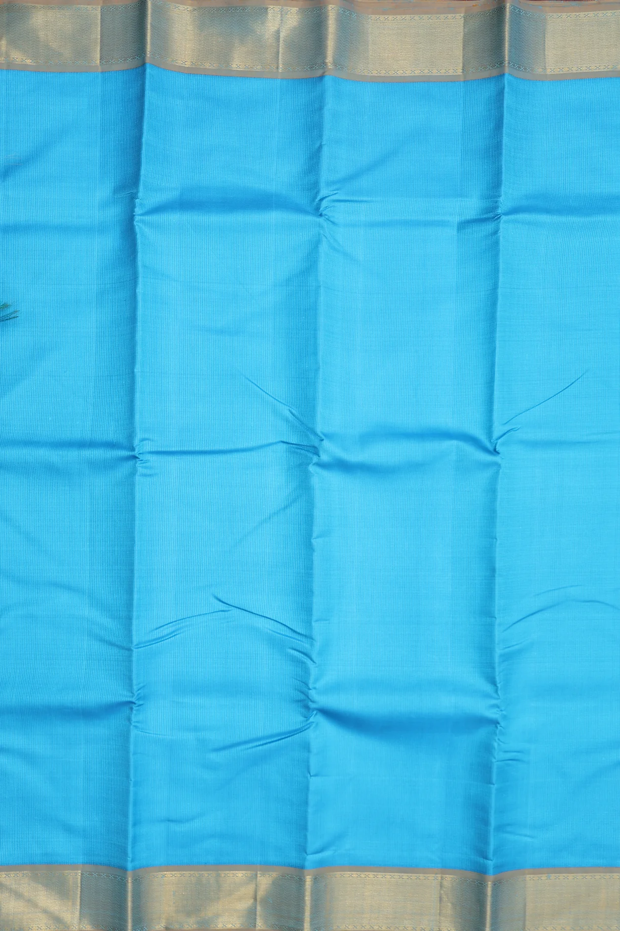 Kanchipuram Silk Saree In Deep Sky Blue With Stripes Design - Image 3