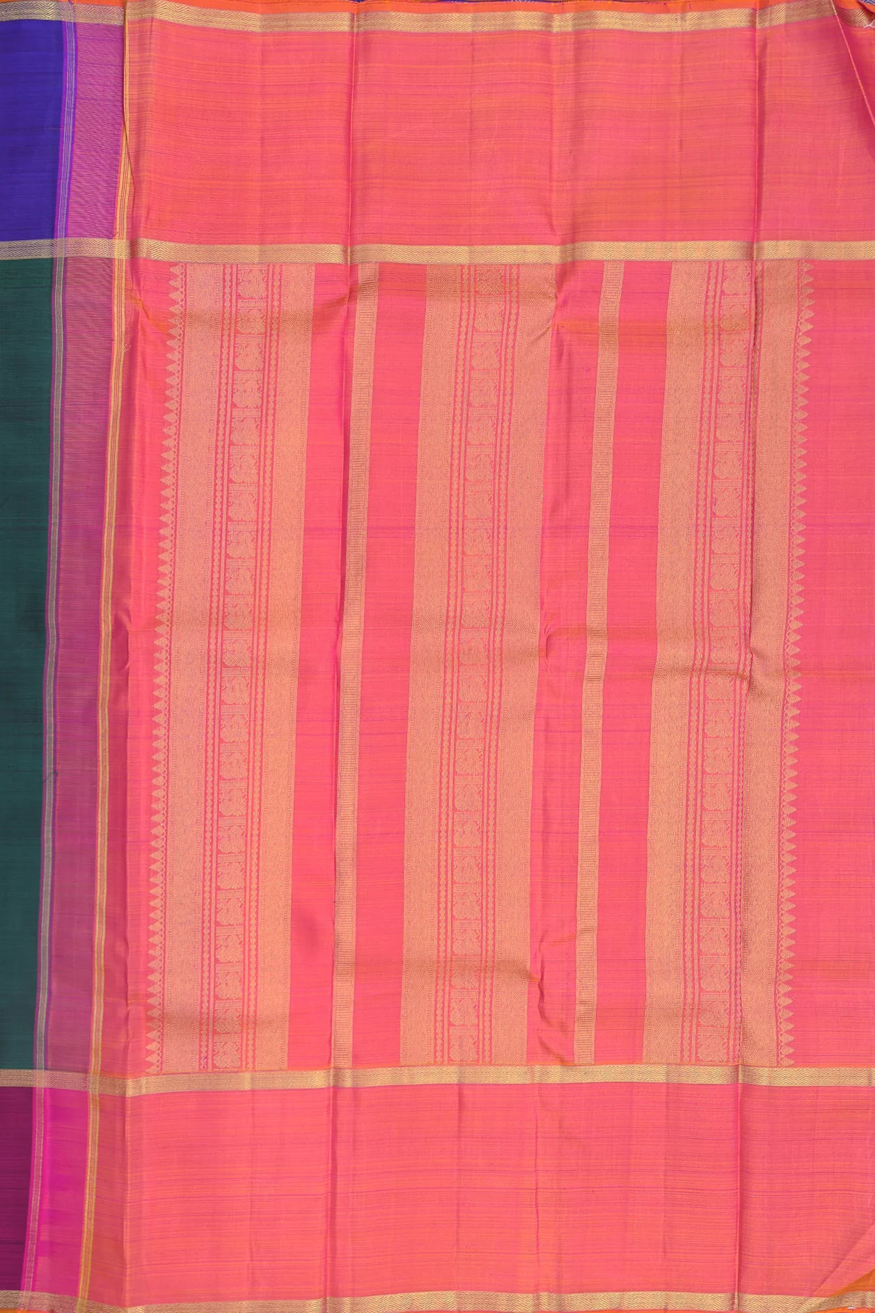 Kanchipuram Silk Saree In Forest Green With Zari Buttas - Image 4