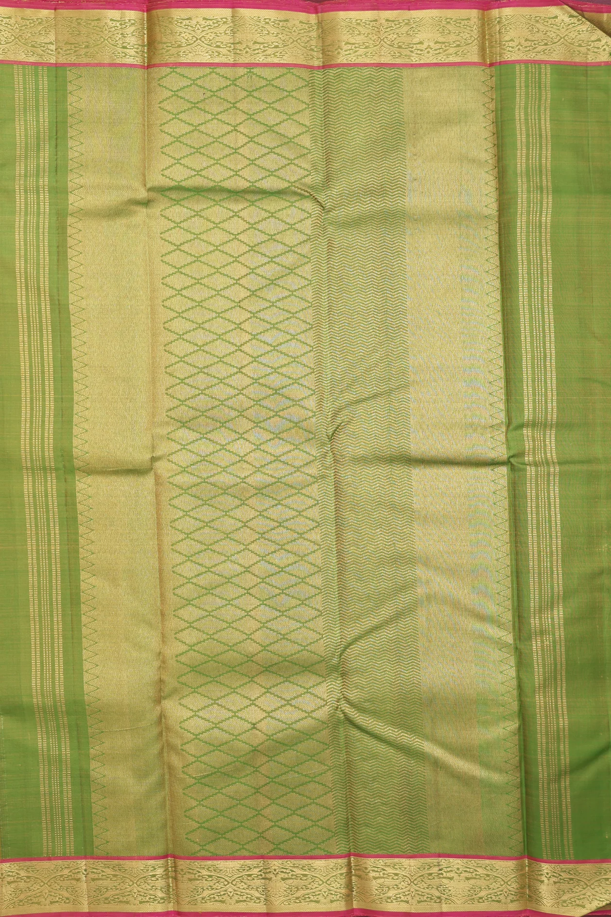 Kanchipuram Silk Saree In Golden Yellow With Brocade Design - Image 4