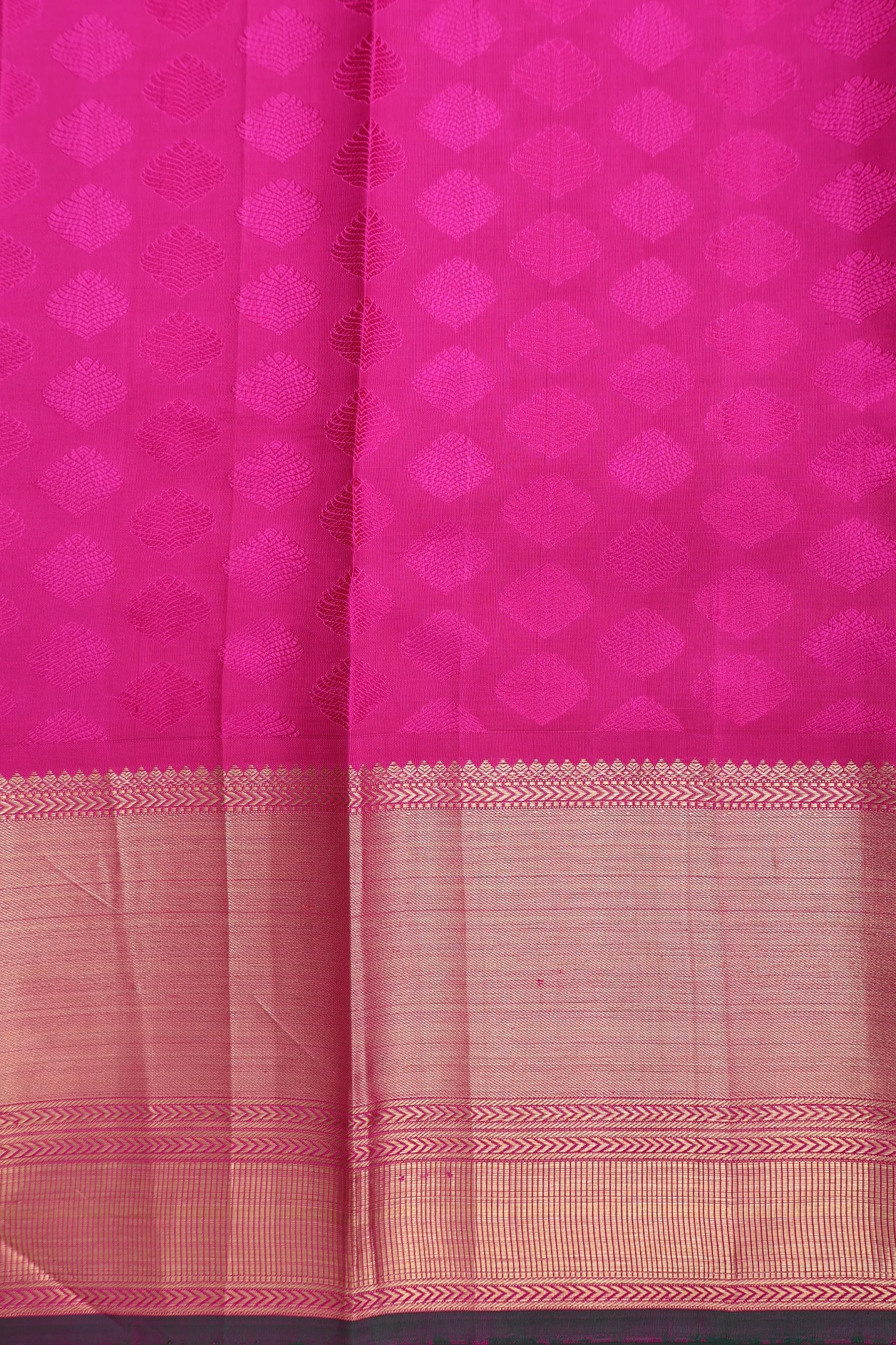 Kanchipuram Silk Saree In Pink With Jacquard Pattern - Image 5