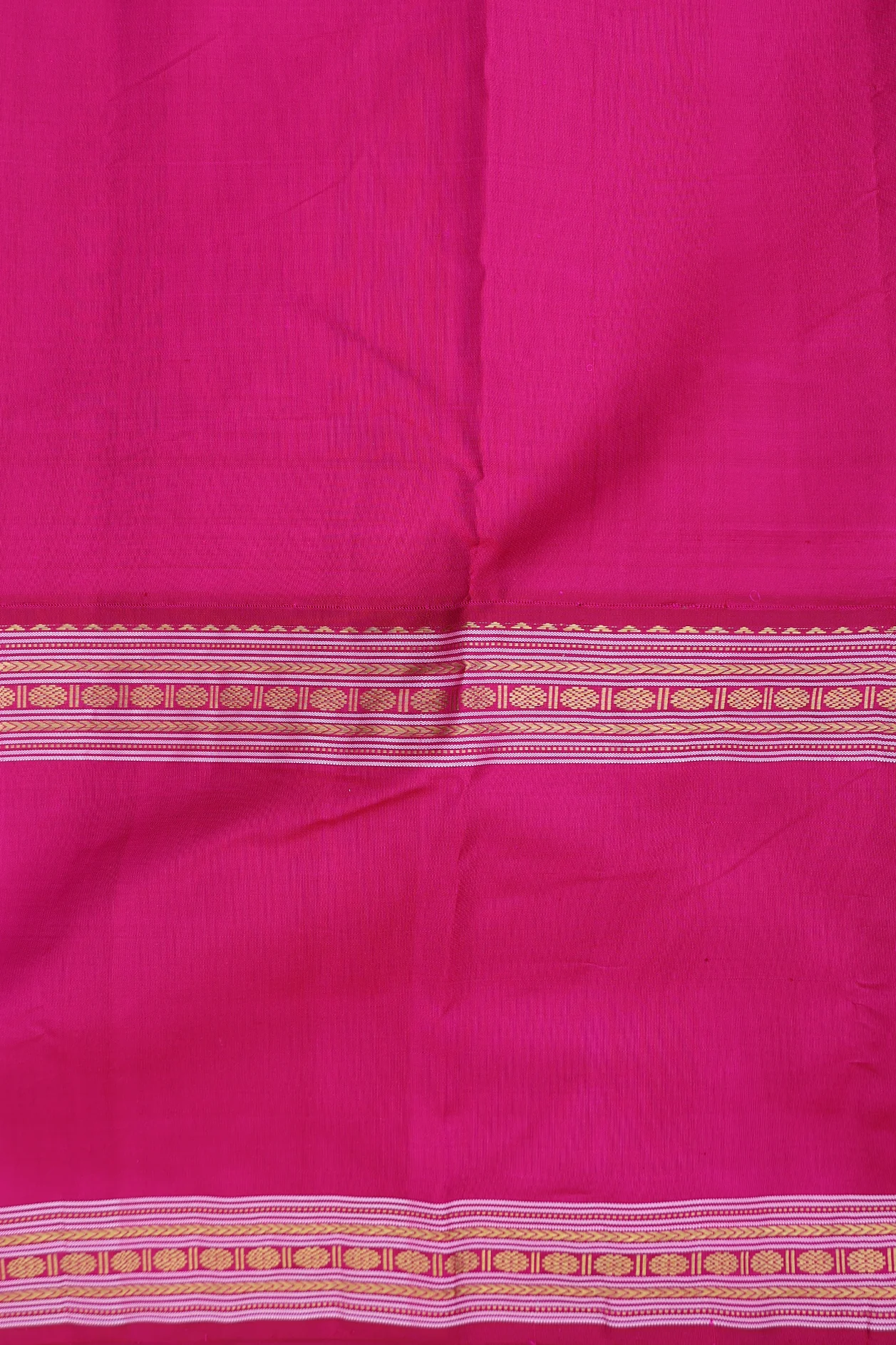 Kanchipuram Silk Saree In Purple With Zari Buttas - Image 5