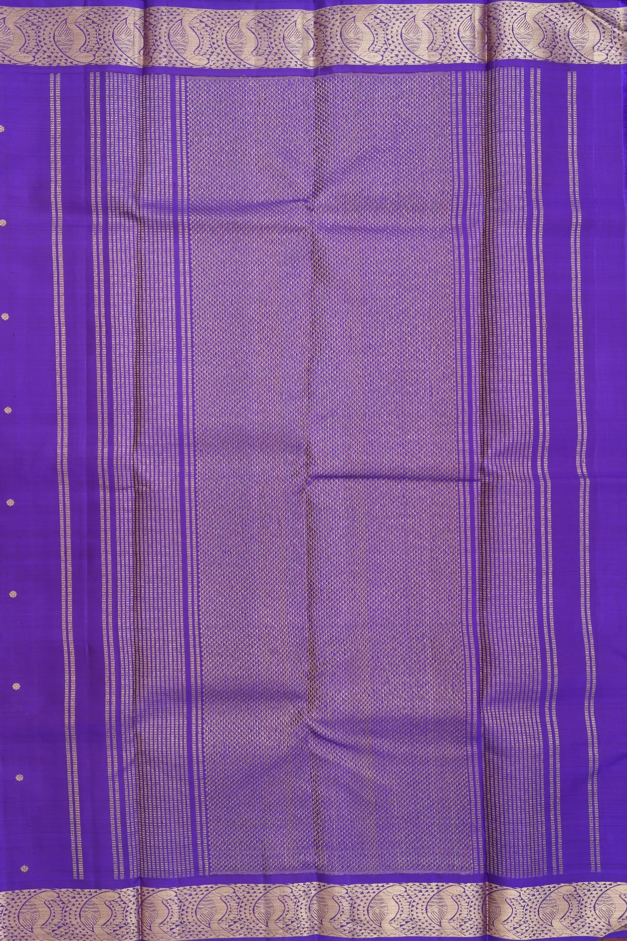 Kanchipuram Silk Saree In Royal Purple With Floral Buttas - Image 4