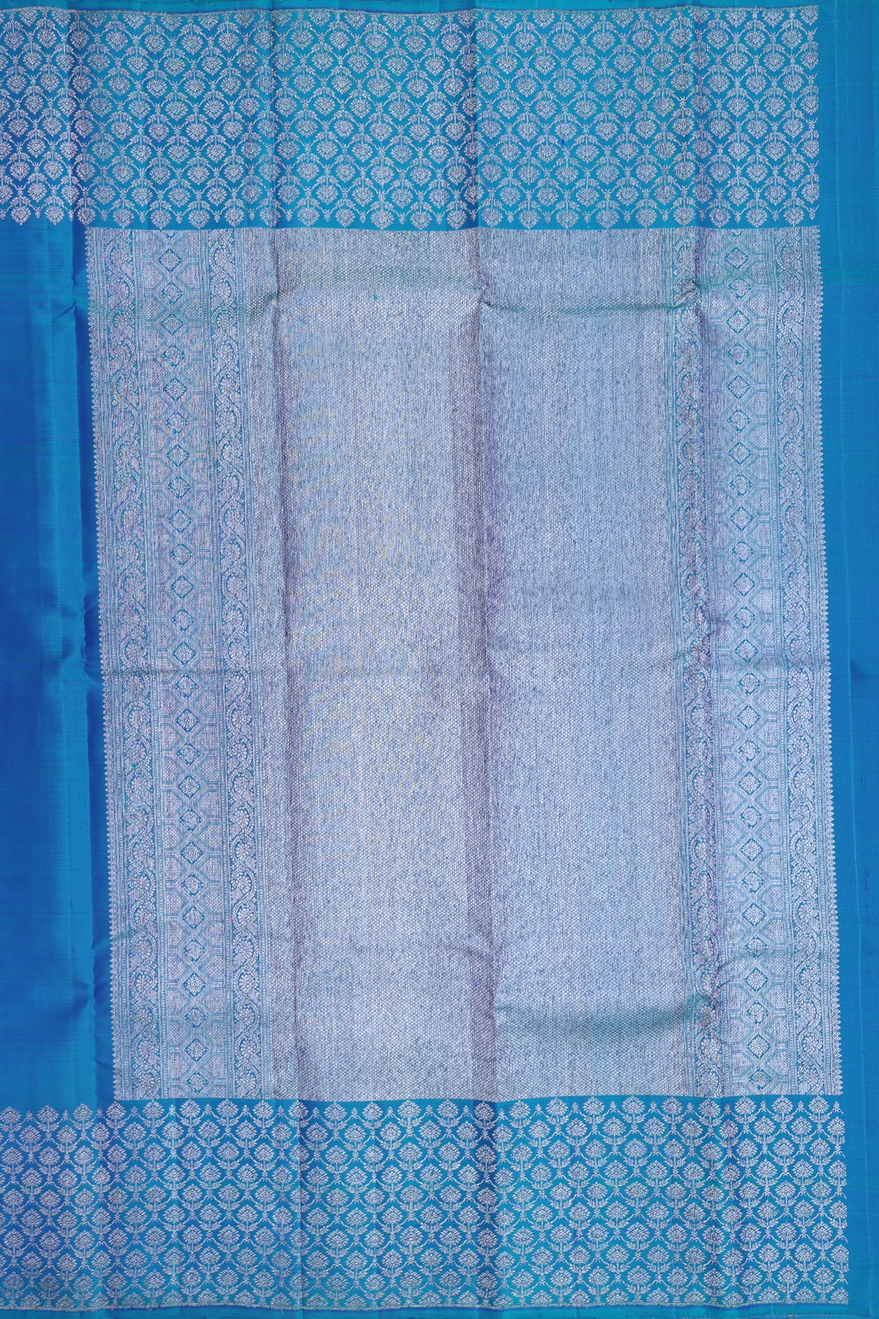 Kanchipuram Silk Saree In Teal Blue With Floral Buttas - Image 4