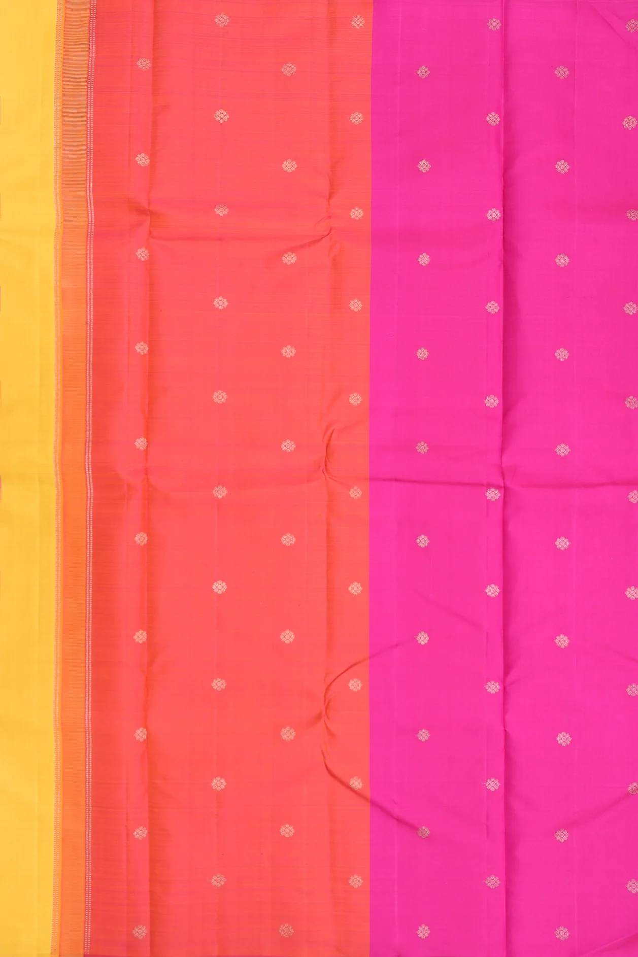 Kanchipuram Silk Saree In Yellow With Malli Moggu Buttas - Image 4