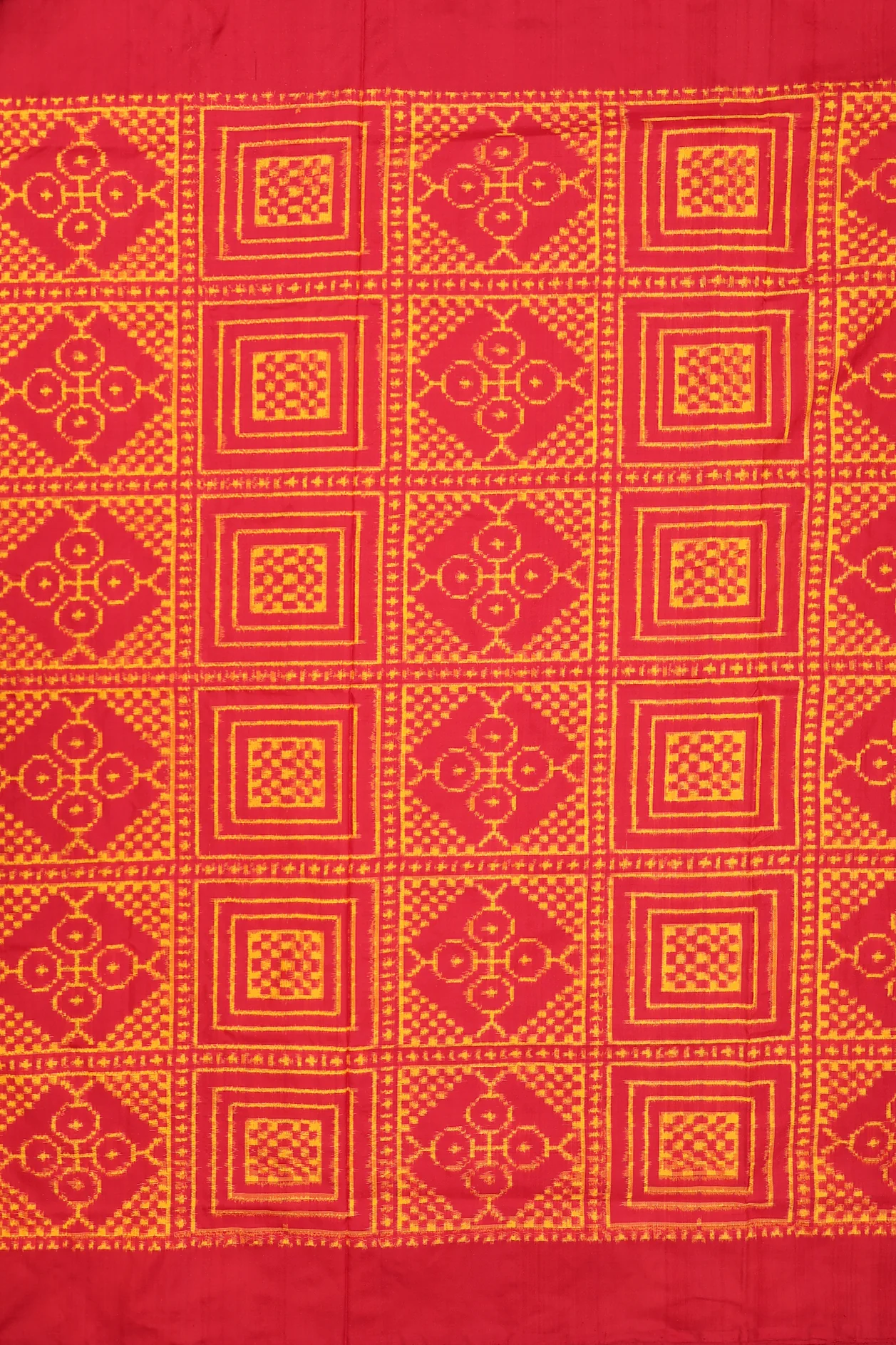 Pochampally Silk Saree In Crimson Red With Ikat Design - Image 3