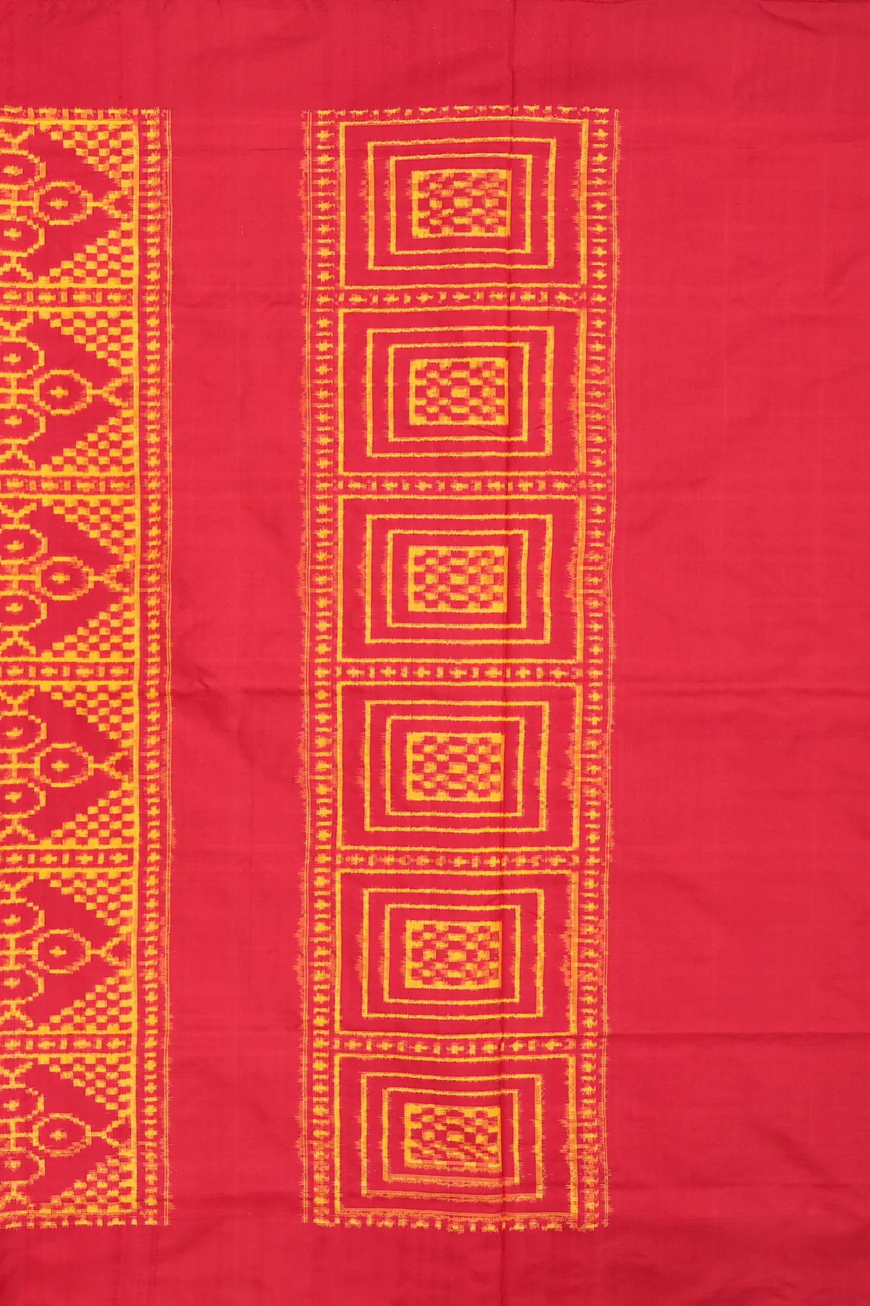 Pochampally Silk Saree In Red With Ikat Design - Image 4