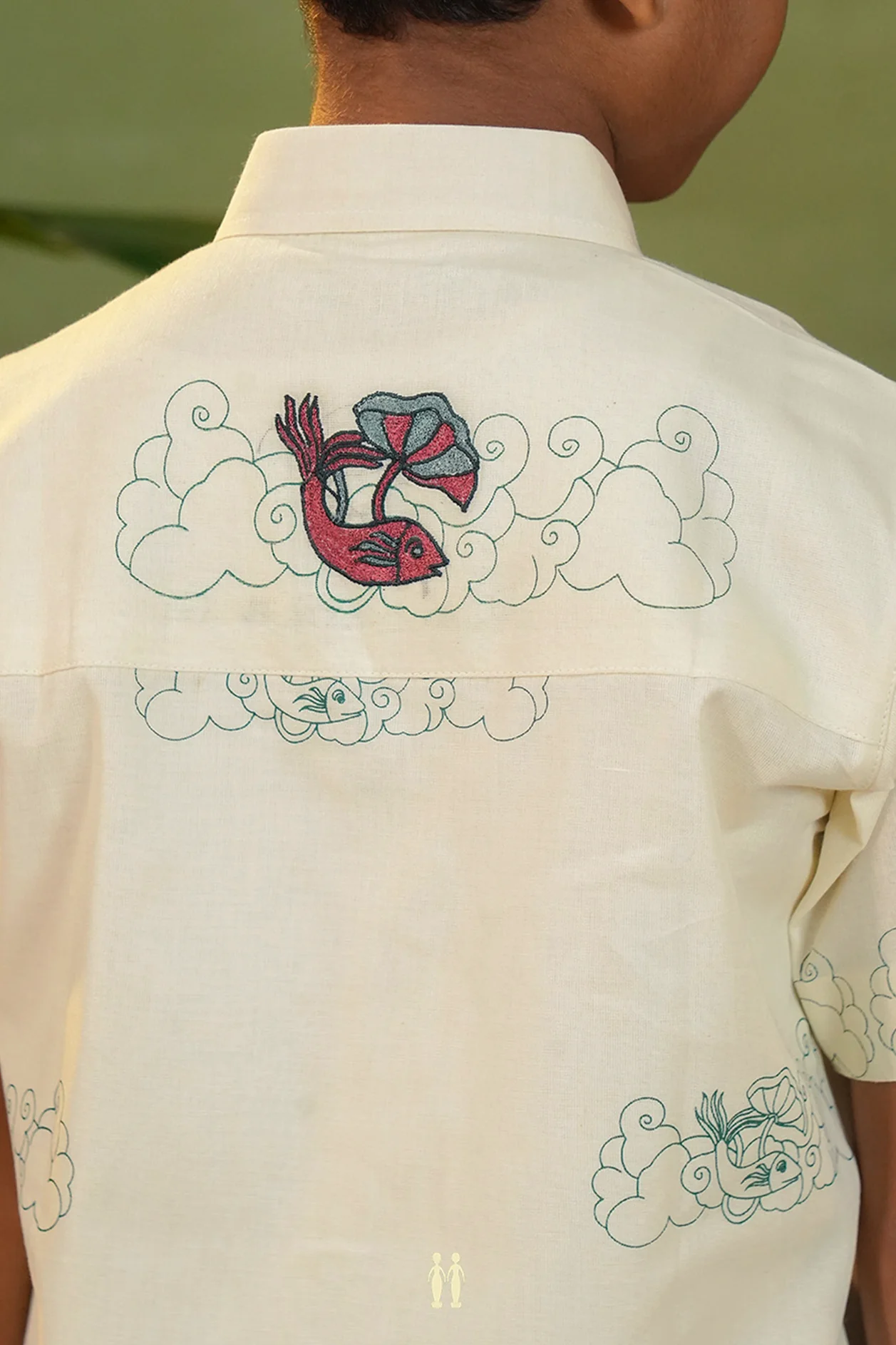 Regular Collar Printed Design White Kasavu Shirt - Image 3