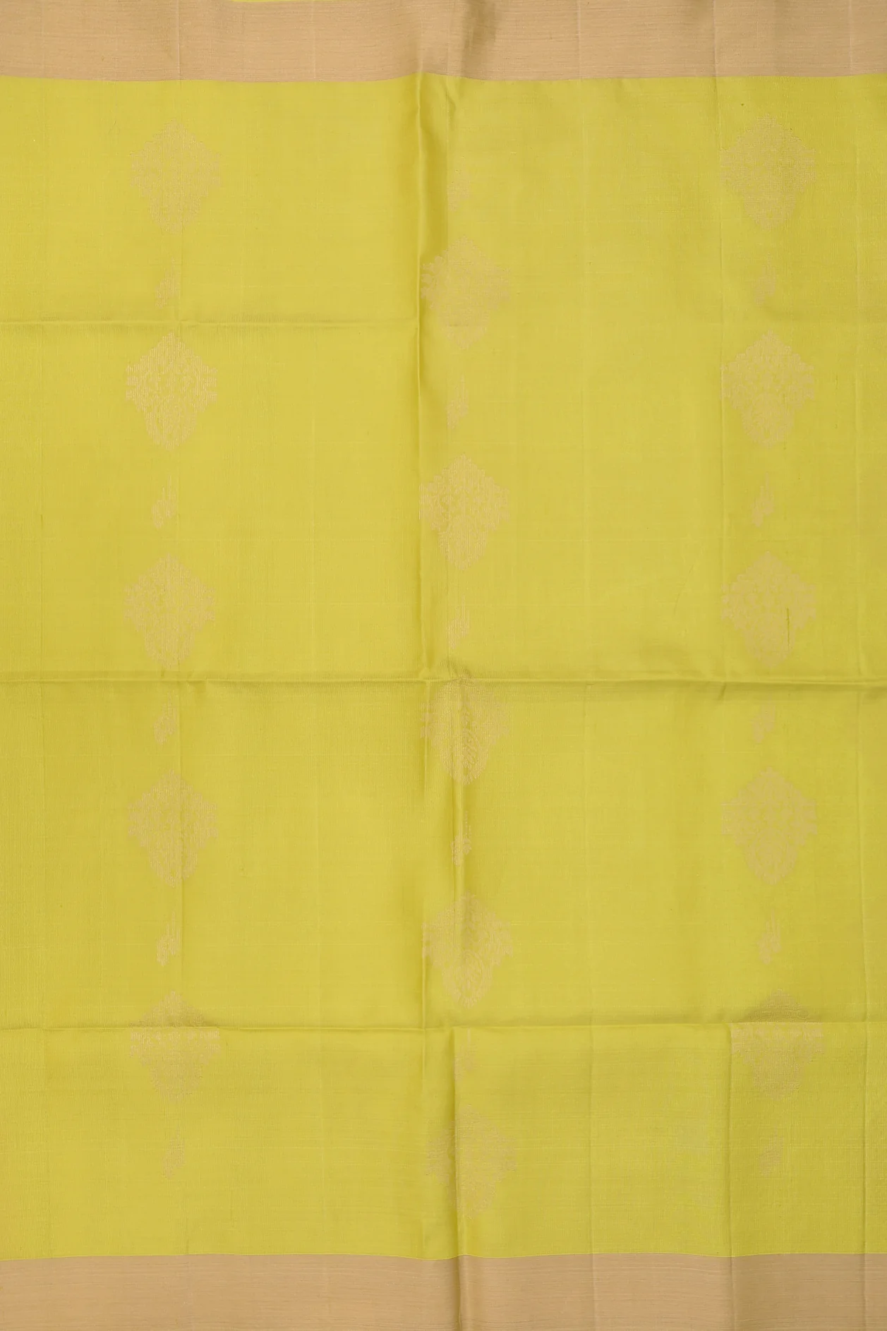 Soft Silk Saree In Lime Yellow With Zari Motifs - Image 3