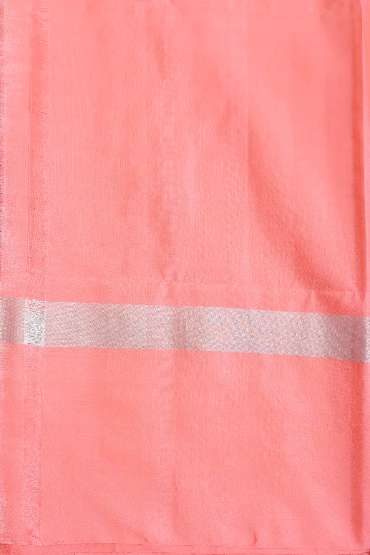 Soft Silk Saree In Peach With Checks Design - Image 5