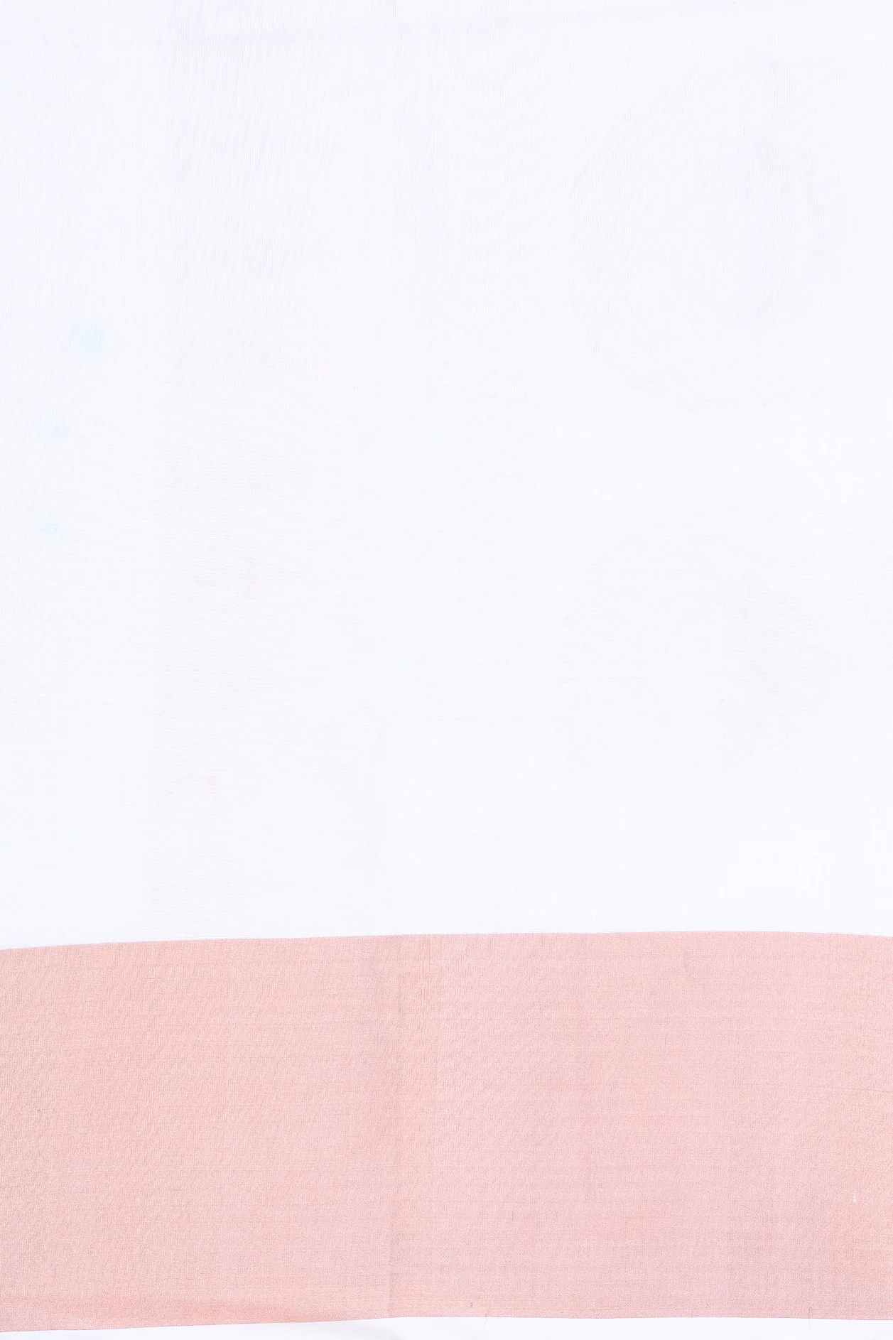 Soft Silk Saree In White With Floral Design - Image 5